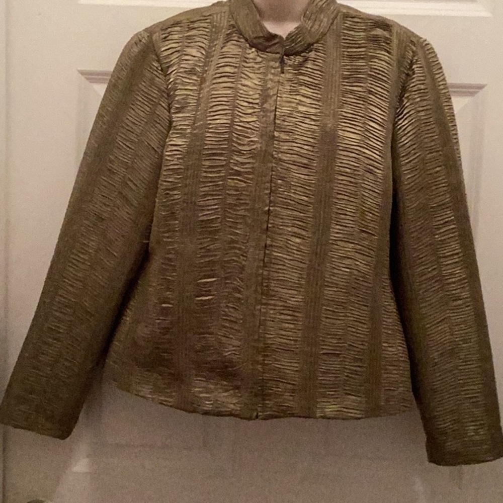 Analogy Large  Crinkle jacket green.Zippered front. Fully lined. EUC